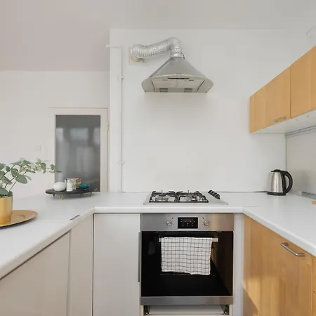 1 Sierpnia Modern By Solarento Warsaw